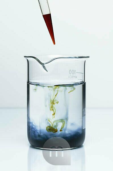 Bildagentur mauritius images Iodine test for starch 3 of 3